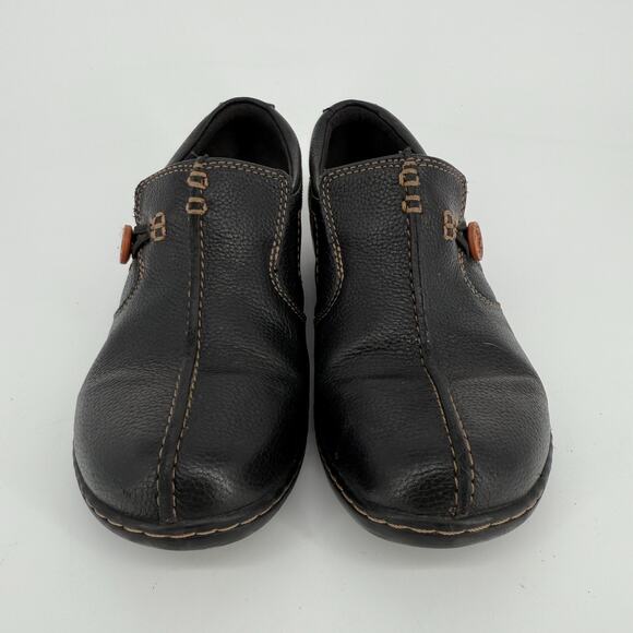 Clarks Black Leather Comfort Shoes 7.5 Slip On Booties Button Indie Y2K Cottage - Picture 3 of 7